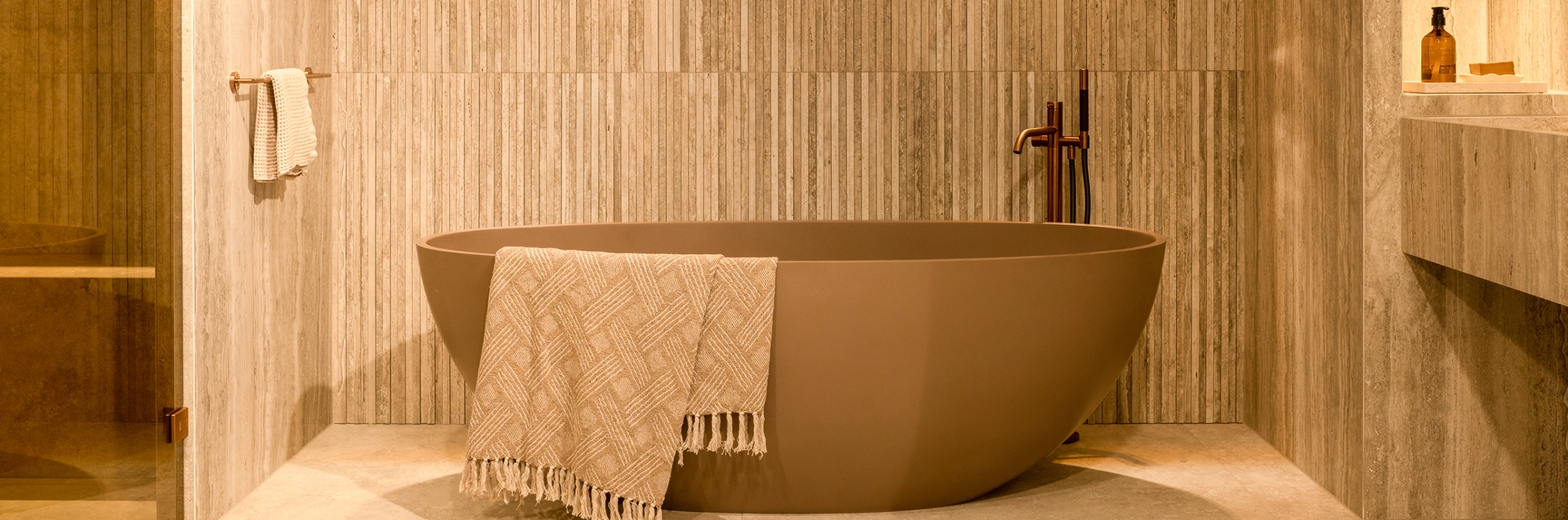 Luca Sanitair - Luca header baden