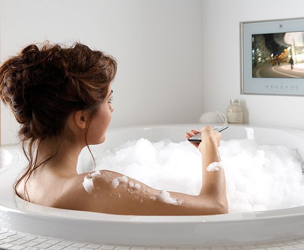 Brig reactie fictie Optimaal ontspannen met radio en tv in de badkamer – Baden+