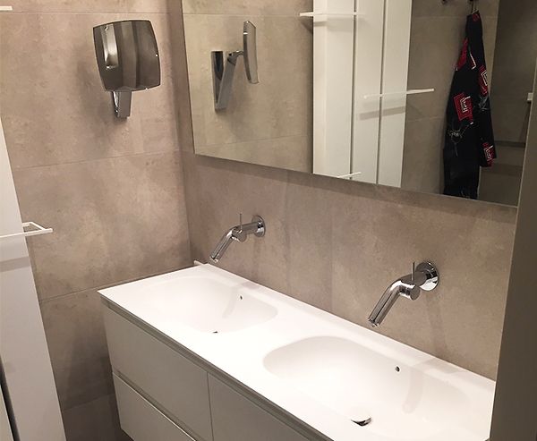 Verbazingwekkend Luxe badkamer in Harderwijk - De Wilde Tegels en Sanitair VQ-46