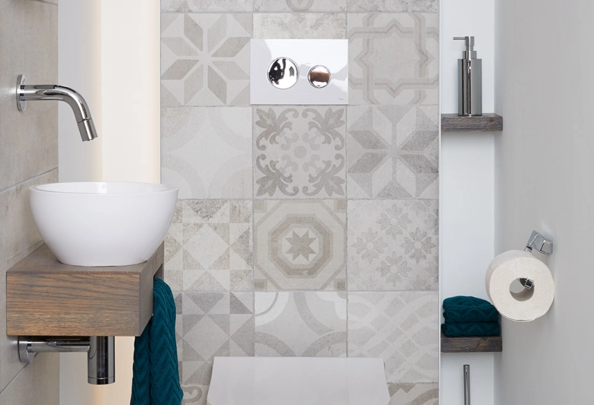 Modern Vintage badkamer - Kornelius Badkamers & Keukens